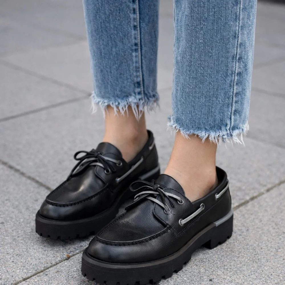 Sperry Women's Black Leather Lug Boat Shoes Top Sider Chunky Boat Black Size 9 - Picture 9 of 9